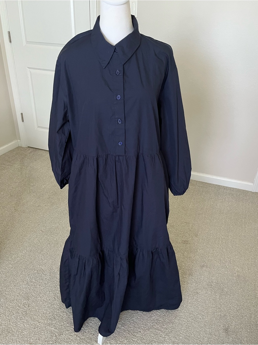 NWT Quince Organic Cotton Poplin Tiered Midi Dress in Navy Size Large